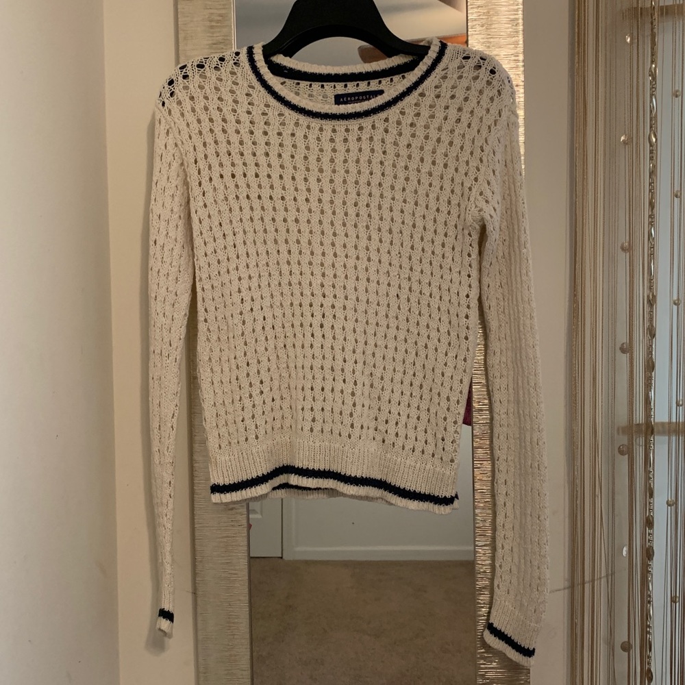 White knit sweater